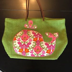 Vera Bradley green patterned whale tote like new